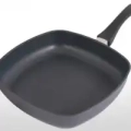 Квадратные сковороды и крышки Baf