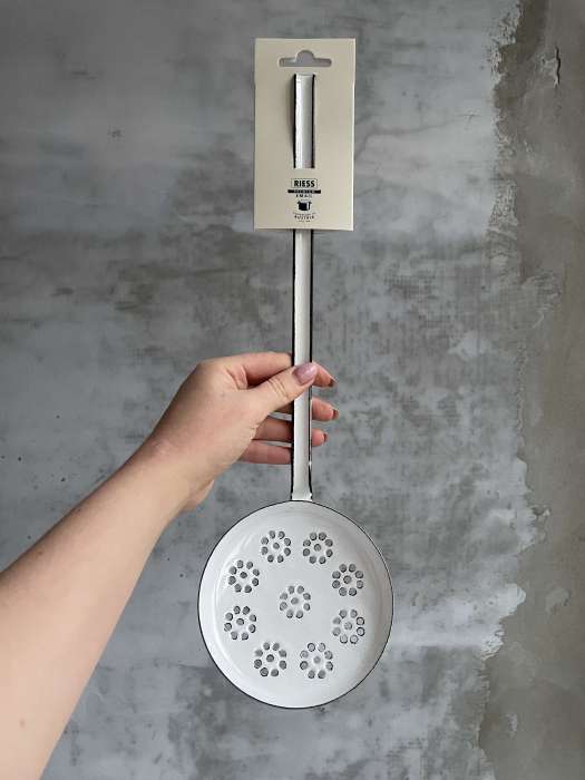 Шумовка плоская 12 см, белый, WEISS RIESS 0542-033