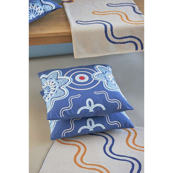 Подушка декоративная по мотивам эвенских орнаментов из коллекции cultural heritage, 45х45 см Tkano TK24-CU0023