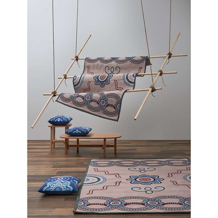 Подушка декоративная по мотивам эвенских орнаментов из коллекции cultural heritage, 45х45 см Tkano TK24-CU0023