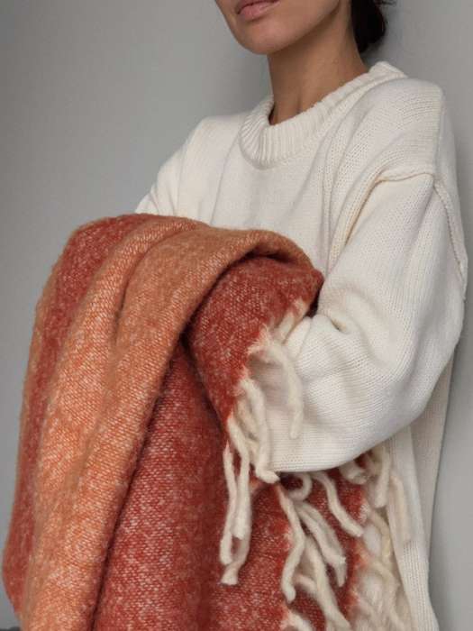 Плед мохеровый over horizon терракотового цвета из коллекции trendy ruffles, 130х180 см Tkano TK25-TH0009