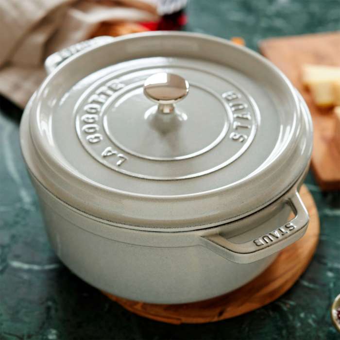 Кокот круглый, 28 см, 6,7 л, белый трюфель STAUB 11028107