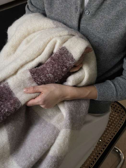 Плед мохеровый over horizon цвета марсала из коллекции trendy ruffles, 130х180 см Tkano TK25-TH0010