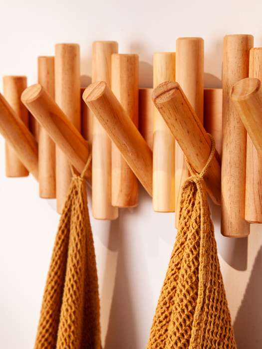 Полотенце банное из умягченной вафли цвета охры из коллекции essential, 70x140 см Tkano TK25-BT0008