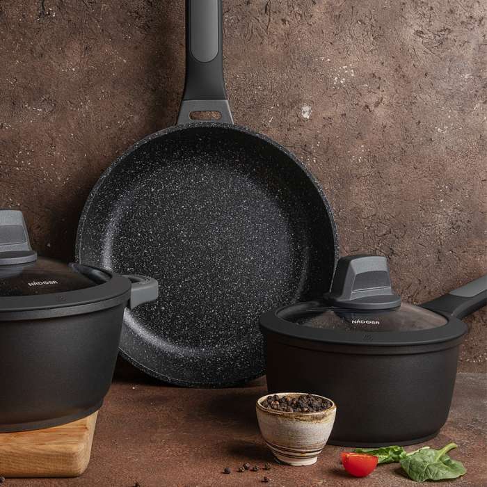 Ковш с антипригарным покрытием, с крышкой, 16 см/1,4 л, DARA NADOBA 729114