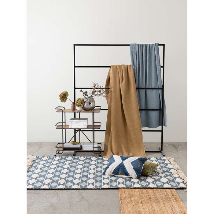 Ковер из хлопка синего цвета argyle из коллекции ethnic, 70х160 см Tkano TK18-DR0001