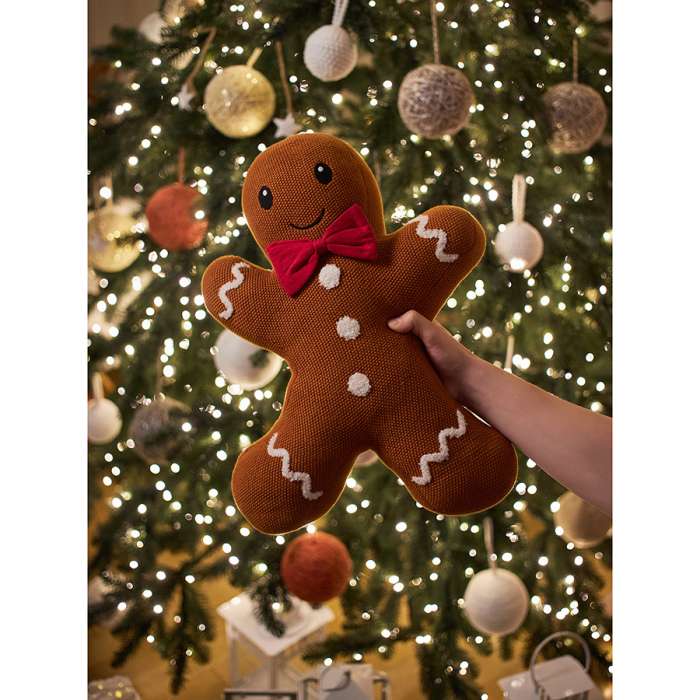 Подушка вязаная classy gingerbread из коллекции new year essential, 40х50 см Tkano TK24-CU0022