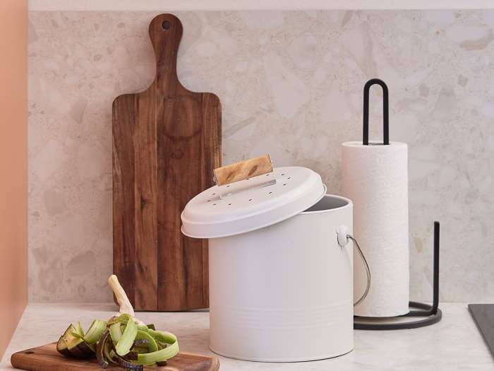 Контейнер для пищевых отходов с фильтром irmel, 3,5 л, молочный Smart Solutions SS0000305