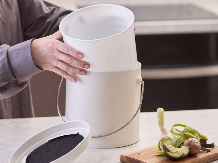 Контейнер для пищевых отходов с фильтром irmel, 3,5 л, молочный Smart Solutions SS0000305