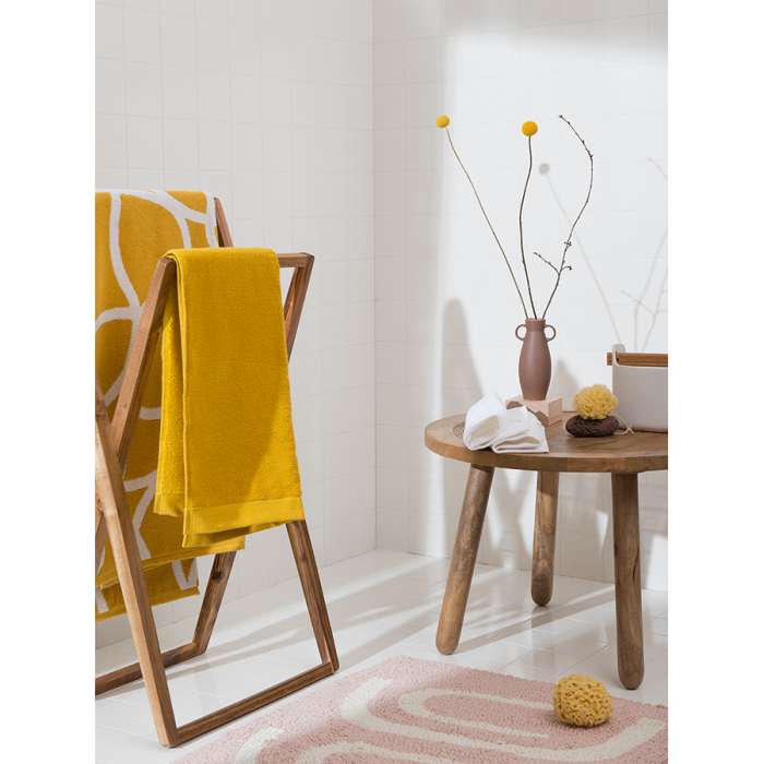 Полотенце банное горчичного цвета из коллекции essential, 70х140 см Tkano TK18-BT0011