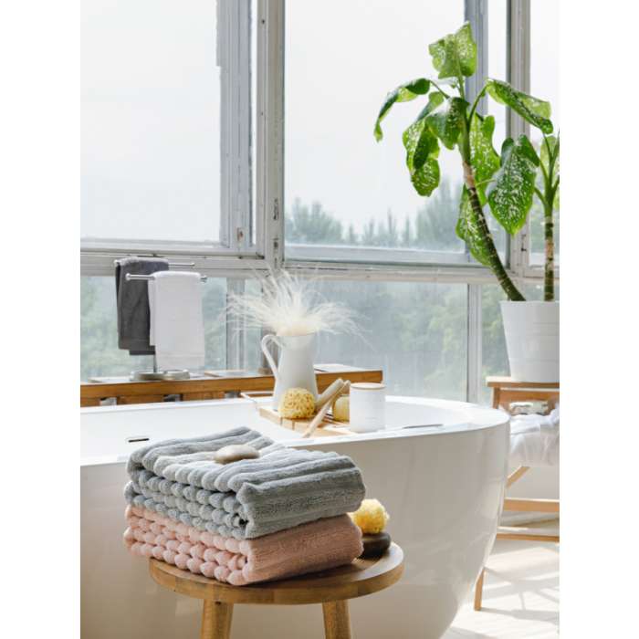 Полотенце банное waves цвета пыльной розы из коллекции essential, 70х140 см Tkano TK18-BT0022