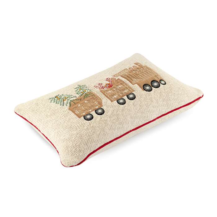 Подушка вязаная с новогодним рисунком Пряничный экспресс из коллекции new year essential, 30х50 см Tkano TK26-CU0009