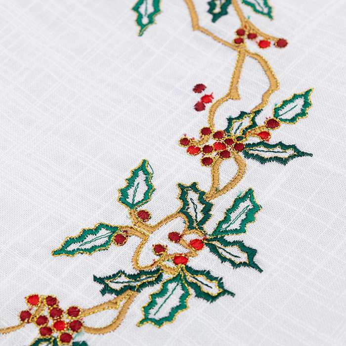 Дорожка на стол Festive wreath из коллекции New Year Essential, 45х150 см Tkano TK24-TR0007