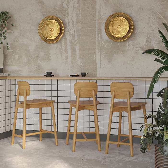 Стул полубарный saga, ясень LATITUDE SGBRDBSCHNT