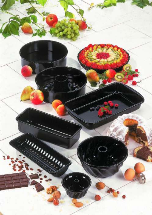 Форма для выпечки  PROFIBÄCKER 8см д26см RIESS 0485-022