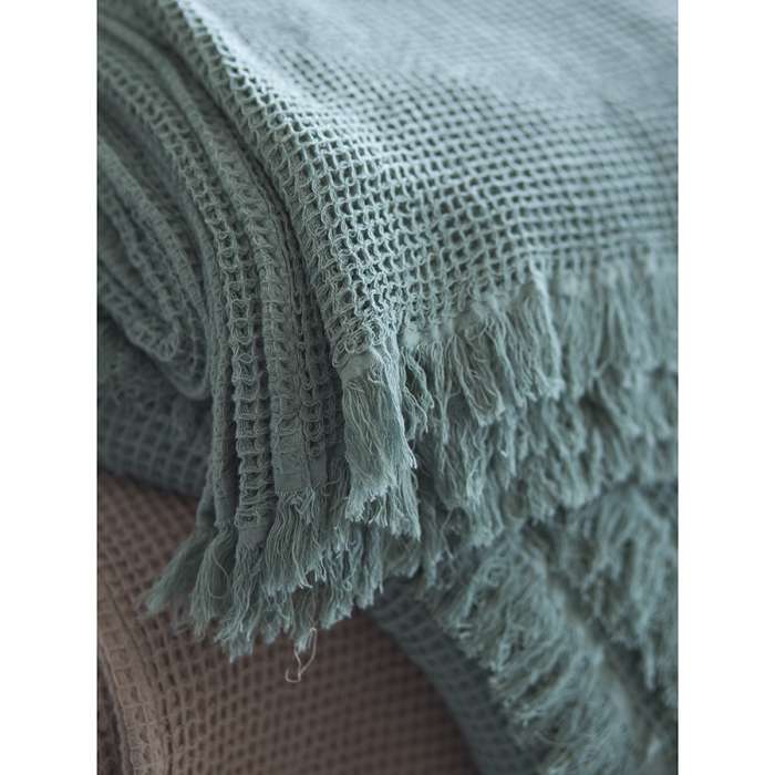 Покрывало вафельное из хлопка цвета шалфея из коллекции essential, 180х250 см Tkano TK24-BS0003