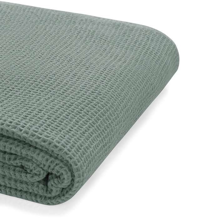 Покрывало вафельное из хлопка цвета шалфея из коллекции essential, 180х250 см Tkano TK24-BS0003