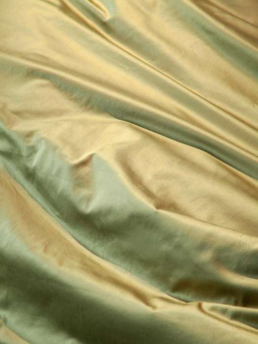 Комплект постельного белья из премиального сатина оливкового цвета из коллекции essential, 150х200 с Tkano TK25-DC0001