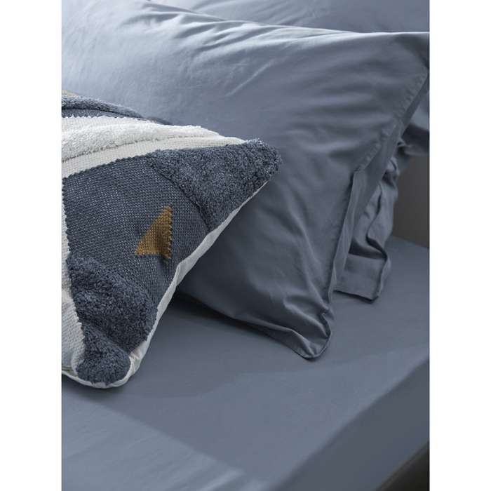 Комплект постельного белья из сатина джинсово-синего цвета с брашинг-эффектом из коллекции essential, 150х200 см Tkano TK23-DC0003