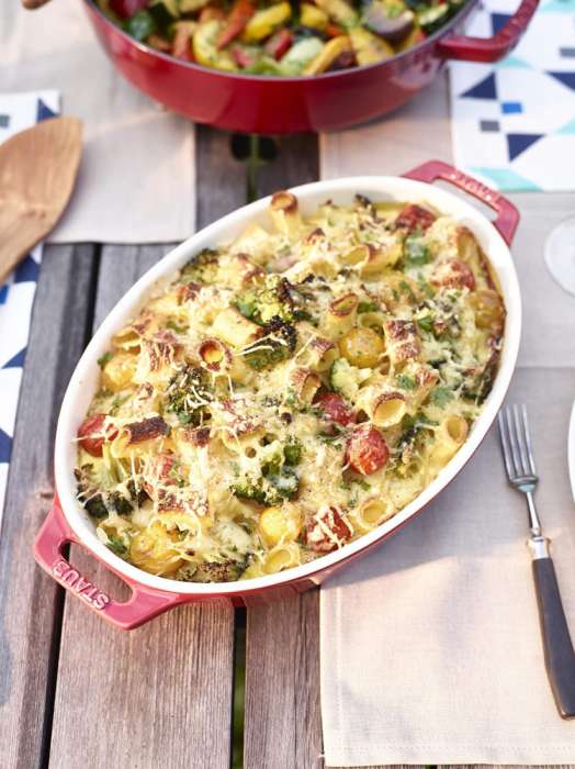 Форма овальная керамическая, 29 см, вишневая STAUB 40510-806