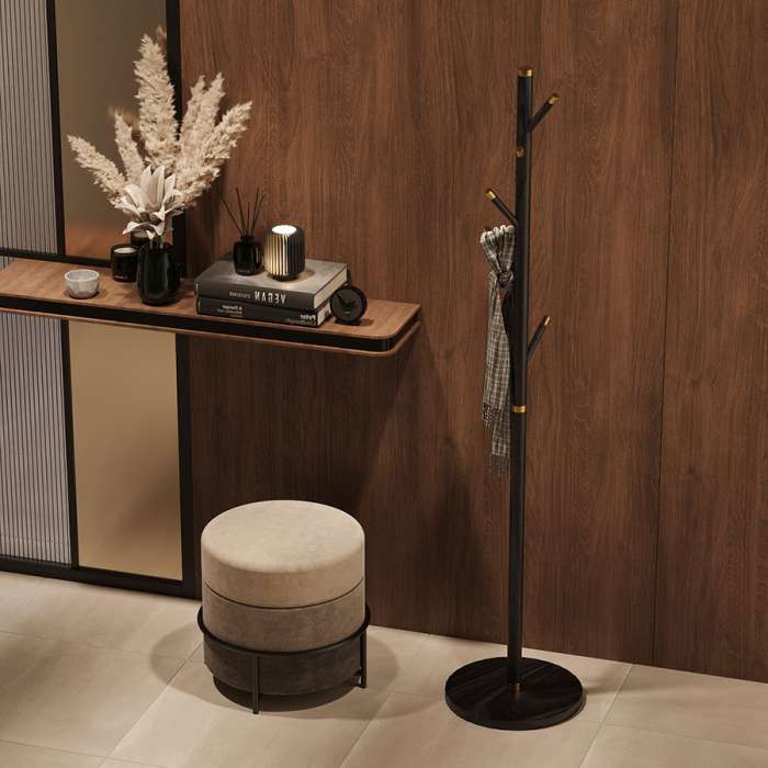 Вешалка напольная Bakken, 180 см, золотистый хром/черная BERG ZY-FH-BK-WDMT-GCHBL