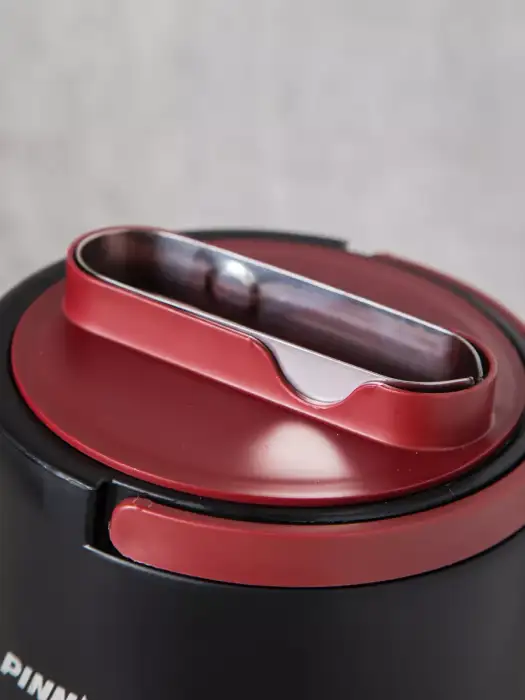 Термос для льда Pinnacle с щипцами 1,5 л, красная крышка PIN-PL-2011