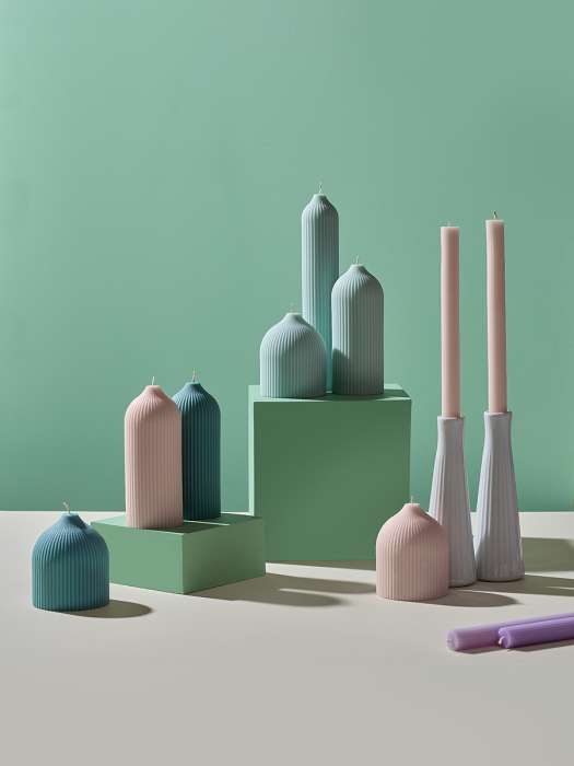 Набор из двух свечей бежево-розового цвета из коллекции edge, 24,5 см Tkano TK24-CND0004