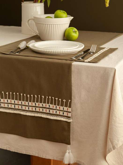 Дорожка на стол nomad grid из коллекции ethnic, 45х150 см Tkano TK25-TR0010