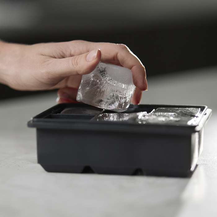 Форма для льда с крышкой ice cubes Smart Solutions SS000086