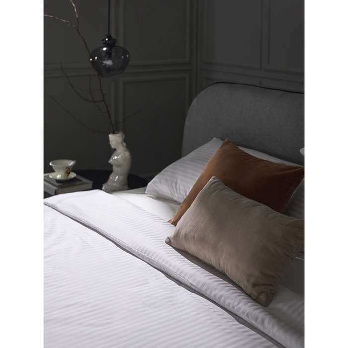 Простыня из страйп-сатина из коллекции essential, 240х270 см Tkano TK24-SH0005