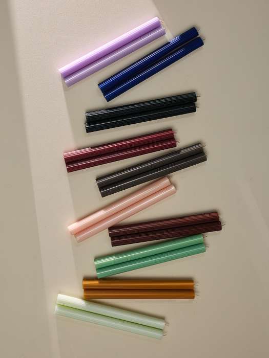 Набор из двух свечей темно-зеленого цвета из коллекции edge, 24,5 см Tkano TK24-CND0007