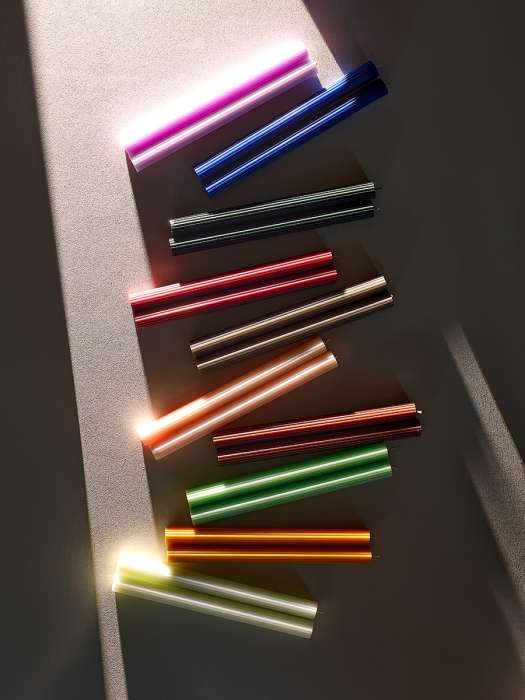 Набор из двух свечей цвета лаванды из коллекции edge, 24,5 см Tkano TK24-CND0008