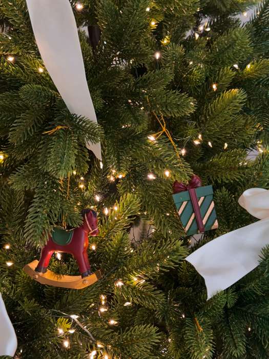 Набор ёлочных украшений classic christmas charm из коллекции new year essential Tkano TK25-NY_DEC0012