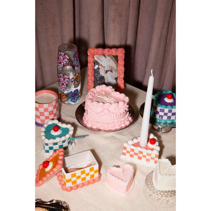 Свеча cake, 4,8 см, розовая DOIY DYCANSWPK
