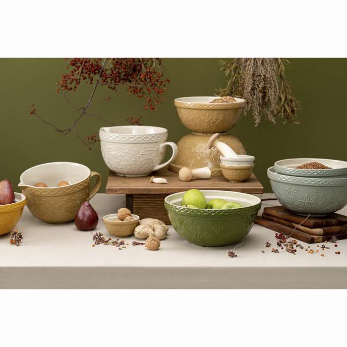 Миска зеленого цвета с рельефным узором Ягоды Тайги из коллекции russian north, 2,5 л Tkano TK22-TW_BW0011