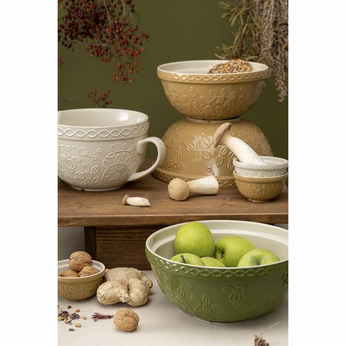 Миска зеленого цвета с рельефным узором Ягоды Тайги из коллекции russian north, 2,5 л Tkano TK22-TW_BW0011