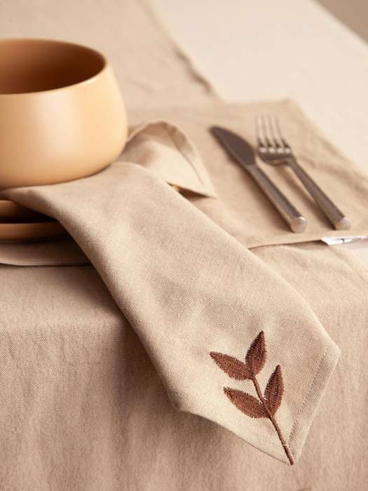 Салфетка сервировочная desert leaf из коллекции essential, 45х45 см Tkano TK25-NA0008