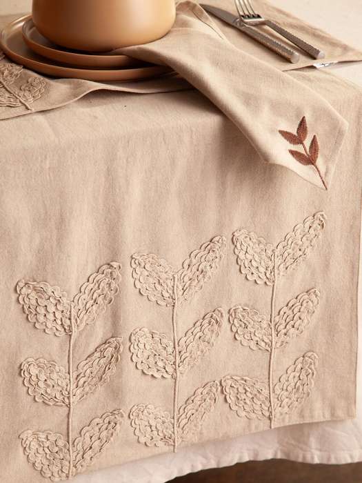 Салфетка сервировочная desert leaf из коллекции essential, 45х45 см Tkano TK25-NA0008