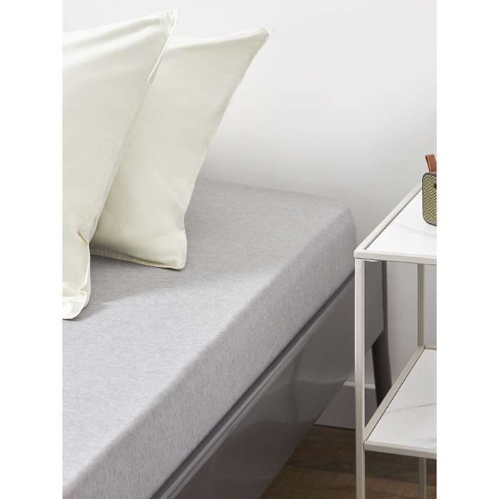 Простыня на резинке из хлопкового трикотажа серо-бежевого цвета из коллекции essential, 180х200х30 см Tkano TK23-FS0010