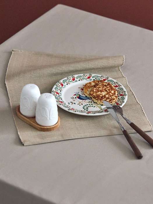 Набор для соли и перца birds of paradise на деревянной подставке Liberty Jones LJ0000341