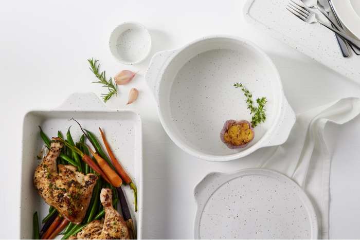 Кастрюля, 3 л, с крышкой, фарфор P, круглая, молочная, в крапинку, Speckle MAXWELL & WILLIAMS MW451-IA0329