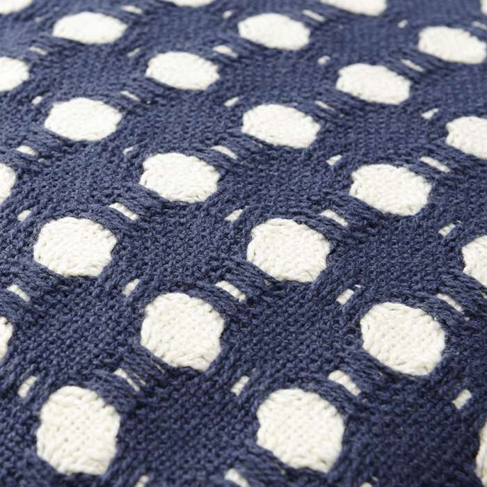 Покрывало из хлопка polka dots темно-синего цвета из коллекции essential, 230х250 см Tkano TK23-BS0011