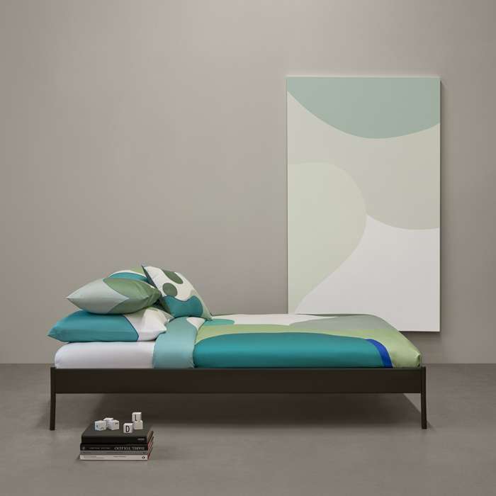 Набор из двух наволочек из сатина  мятного цвета с авторским принтом из коллекции Freak Fruit, 70х70 TKANO TK20-PC0035