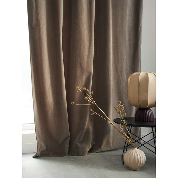 Штора из хлопкового бархата серого цвета из коллекции essential, 150х290 см Tkano TK23-CUR0008