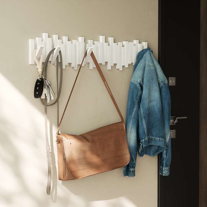 Вешалка настенная sticks, 72 см, 8 крючков, белая UMBRA 1023536-660