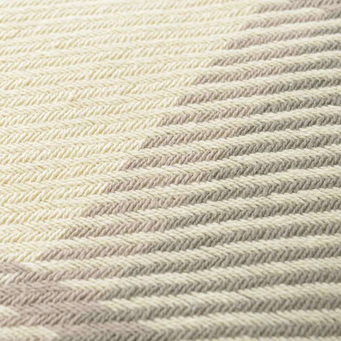 Покрывало из хлопка warm traditions бежево-серого цвета из коллекции essential, 180х250 см Tkano TK23-BS0014