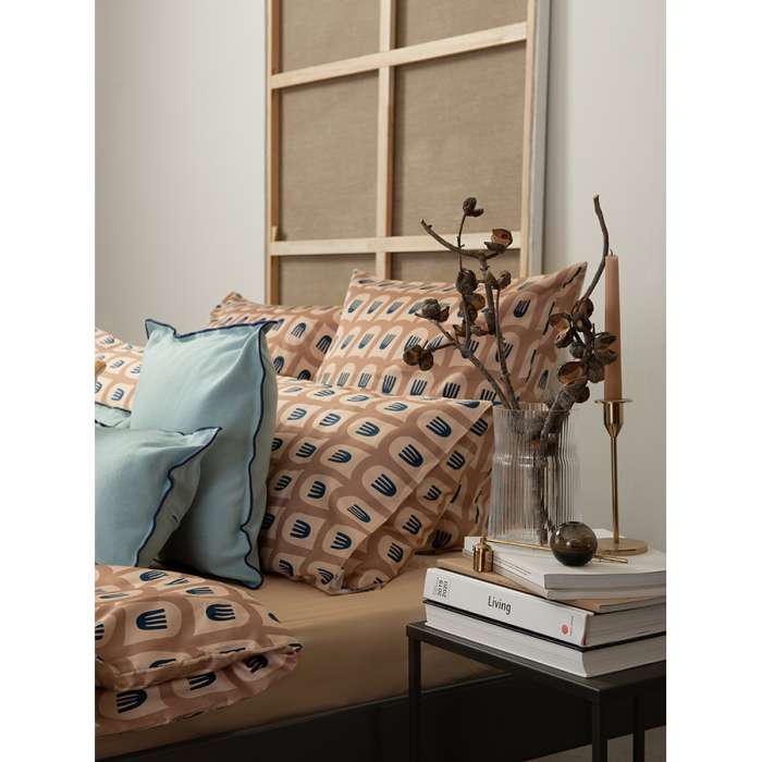 Набор из двух наволочек из сатина бежево-розового цвета с принтом Blossom time из коллекции Cuts&Pieces, 50х70 см TKANO TK20-PC0026