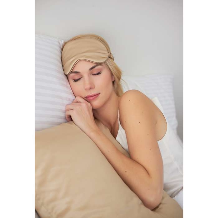 Наволочка из натурального шелка бежевого цвета из коллекции essential, 50х70 см Tkano TK24-PC0031