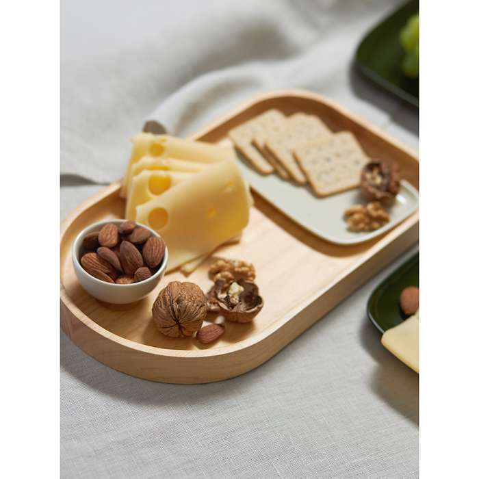 Набор из 4-х сервировочных тарелок на деревянном подносе sorrento Liberty Jones LJ0000401
