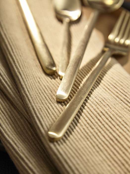 Набор столовых приборов pure, золотистые матовые, 16 пред. Liberty Jones LJ0000420